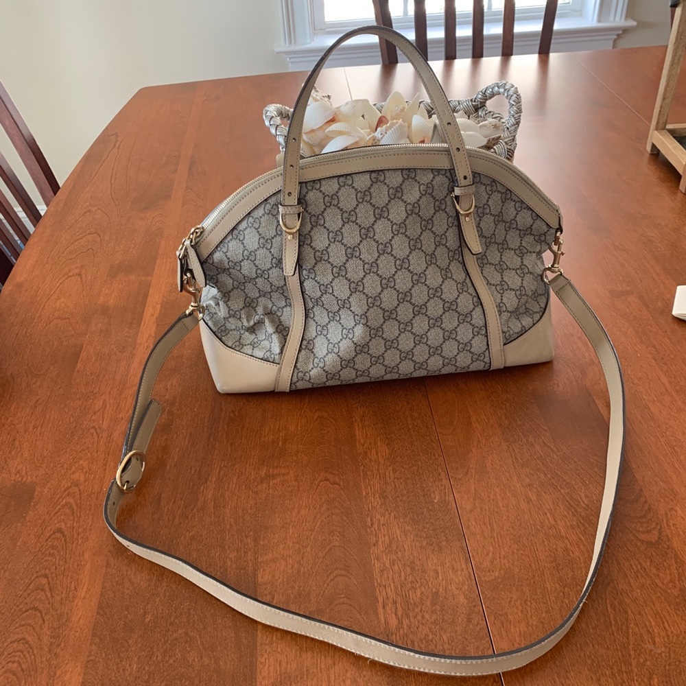 Gucci GG Supreme Top Handle Nice Bag - beige!